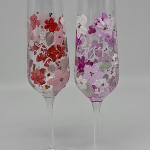 Handbemaltes Sektglas mit Namensaufkleber