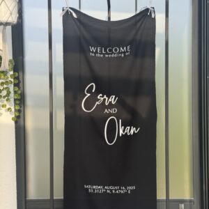Black Fabric Sign – Stofffläche mit Text